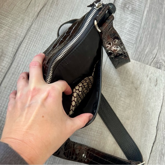 Brighton Go Go Crossbody Messenger Bag Black Brown Nylon Croc Embossed Leather - Picture 7 of 16